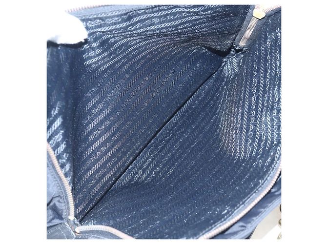 Borsa a tracolla con catena PRADA Nylon Nero Oro Auth 199857V D'oro - vista 24