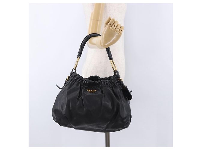 Borsa a tracolla PRADA in pelle nera e oro Auth am12560V Nero D'oro - vista 25