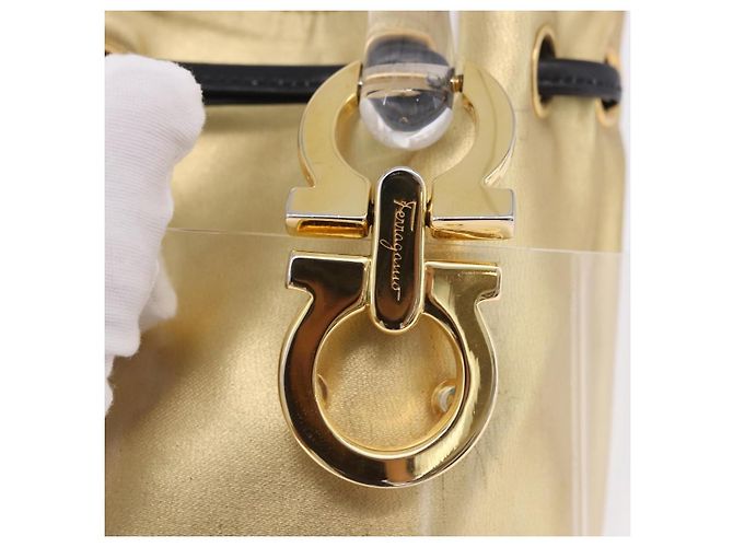 Borsa Salvatore Ferragamo Gancini in plastica trasparente e oro Auth 200065V D'oro - vista 9