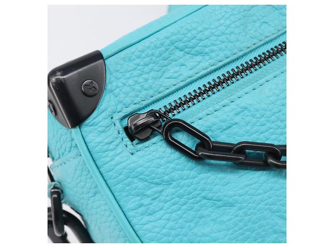 LOUIS VUITTON Mini Soft Trunk cuir Taurillon Blue Black M11673 Auth 199184SAM Noir Turquoise - vue 18