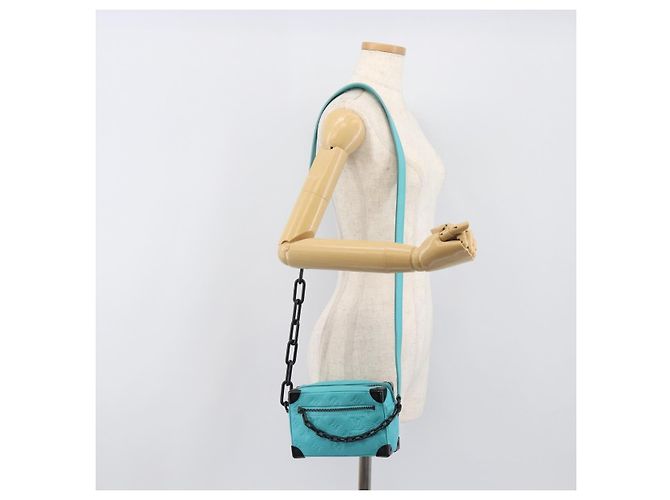 LOUIS VUITTON Mini Soft Trunk cuir Taurillon Blue Black M11673 Auth 199184SAM Noir Turquoise - vue 25