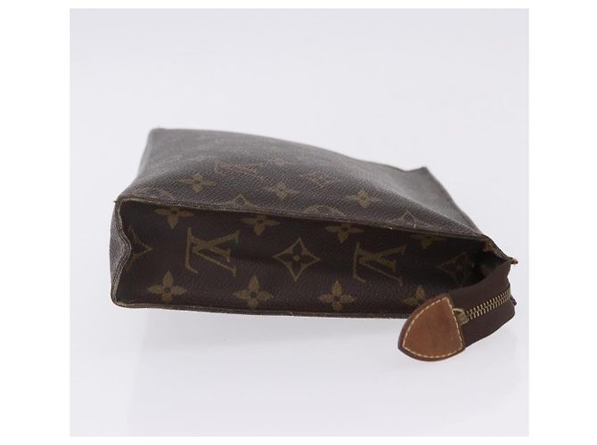 LOUIS VUITTON Monogram Poche Toilette 26 Pouch M47542 LV Auth 199945 Monogramma - vista 3