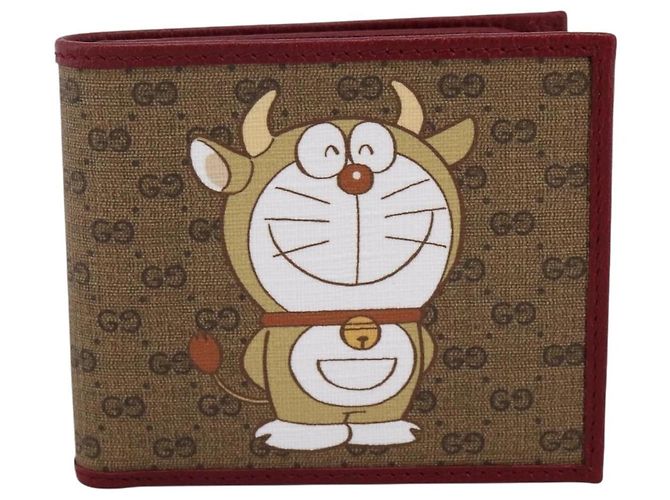 GUCCI x Doraemon Cartera Cow Doraemon Micro GG PVC Beige 654498 Auth 167547SAM Roja - vista 13