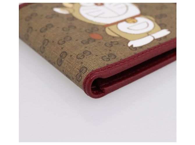 GUCCI x Doraemon Cartera Cow Doraemon Micro GG PVC Beige 654498 Auth 167547SAM Roja - vista 14