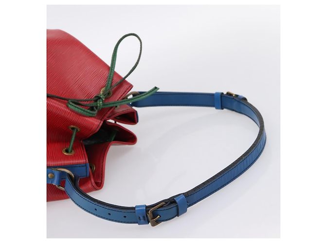 Borsa a tracolla LOUIS VUITTON Epi Noe Rosso Verde Blu M44082 LV Auth BA15430 - vista 7