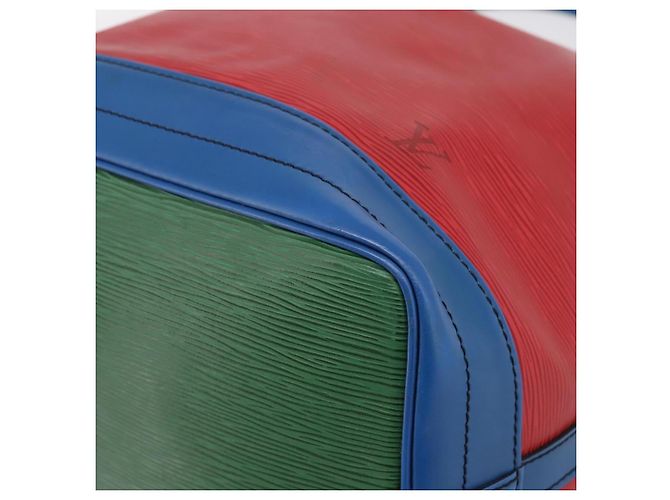 Borsa a tracolla LOUIS VUITTON Epi Noe Rosso Verde Blu M44082 LV Auth BA15430 - vista 9