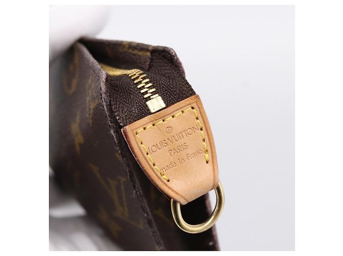 LOUIS VUITTON Monogram Bucket GM Accessory Pouch LV Auth bs36979 Monograma - vista 8