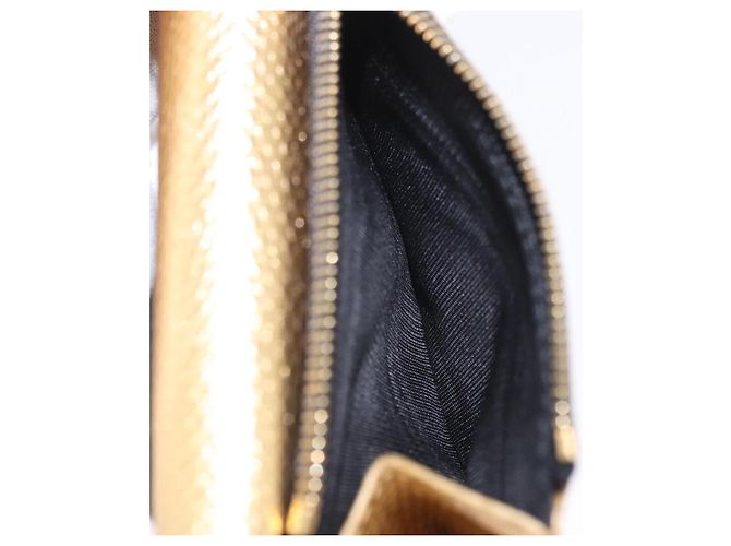Bulgari Portafoglio BVLGARI Serpenti in pelle oro Auth 202311M D'oro - vista 11