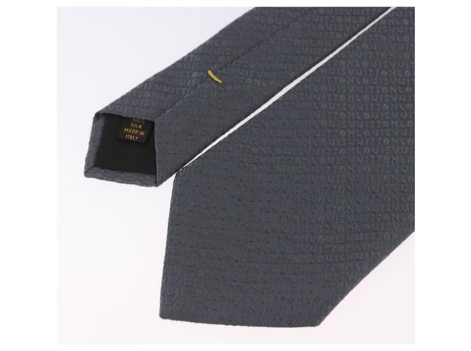 Corbata LOUIS VUITTON de seda gris LV Auth 199991M Castaño - vista 3