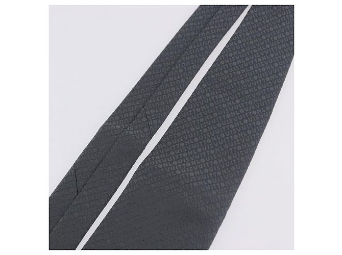 Corbata LOUIS VUITTON de seda gris LV Auth 199991M Castaño - vista 5