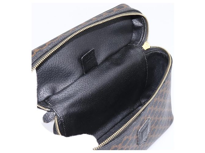 Céline Borsa a mano porta trucchi CELINE Macadam Canvas PVC Pelle Nero Oro Auth 199395 D'oro - vista 18