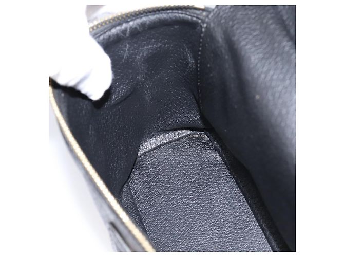 Céline Borsa a mano porta trucchi CELINE Macadam Canvas PVC Pelle Nero Oro Auth 199395 D'oro - vista 21