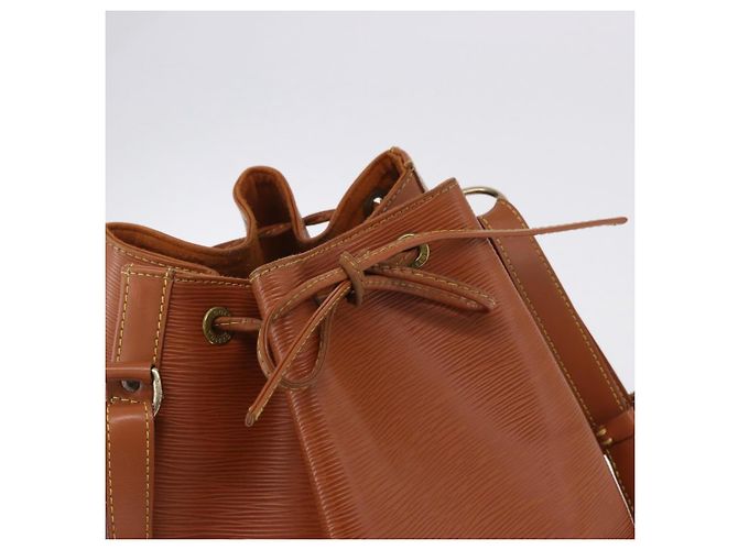 Borsa a tracolla LOUIS VUITTON Epi Noe Brown M44008 LV Auth BA15348 Marrone - vista 19