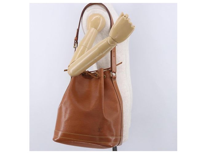 Borsa a tracolla LOUIS VUITTON Epi Noe Brown M44008 LV Auth BA15348 Marrone - vista 24
