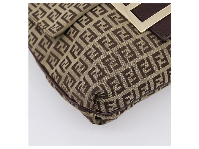 Borsa a tracolla FENDI Zucchino Canvas Mamma Baguette Beige Gold Auth ka5997A - vista 14