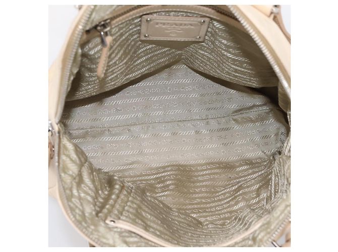 PRADA Schultertasche aus Leder Beige Silber Auth 200826V - Ansicht 10