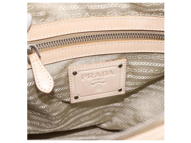PRADA Schultertasche aus Leder Beige Silber Auth 200826V - Ansicht 22