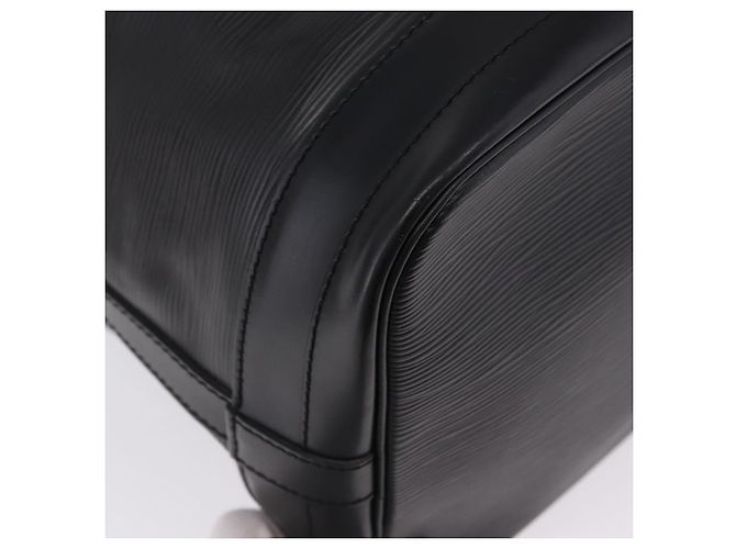 Borsa a tracolla LOUIS VUITTON Epi Petit Noe Nera M44102 LV Auth 200543V Nero - vista 16