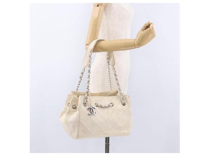 Borsa a catena CHANEL V-Stitch Icon Series Canvas Beige Silver CC Auth 201991A Argento - vista 24