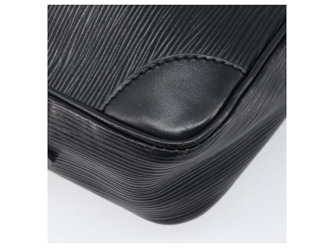 LOUIS VUITTON Epi Trocadero 23 Shoulder Bag Black M52302 LV Auth 197664A Nero - vista 17