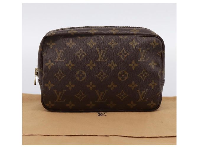LOUIS VUITTON Monogram Trousse Toilette 23 Clutch Bag M47524 LV Auth am12551V Monogramma - vista 12