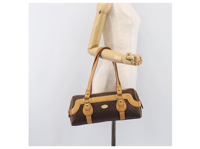 Céline Borsa a tracolla CELINE Macadam Canvas PVC Leather Brown Gold Auth 200988 Marrone D'oro - vista 25