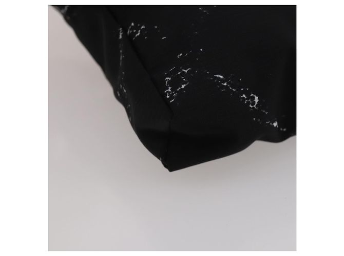 Borsello da vita CHANEL Travel Line in nylon nero e argento CC Auth 198646A - vista 16