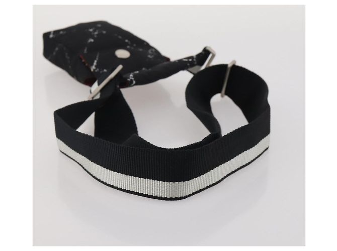 Borsello da vita CHANEL Travel Line in nylon nero e argento CC Auth 198646A - vista 7