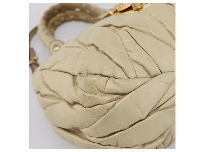 Borsa a mano Miu Miu in pelle 2way Beige Tono Oro Auth 167578A - vista 18