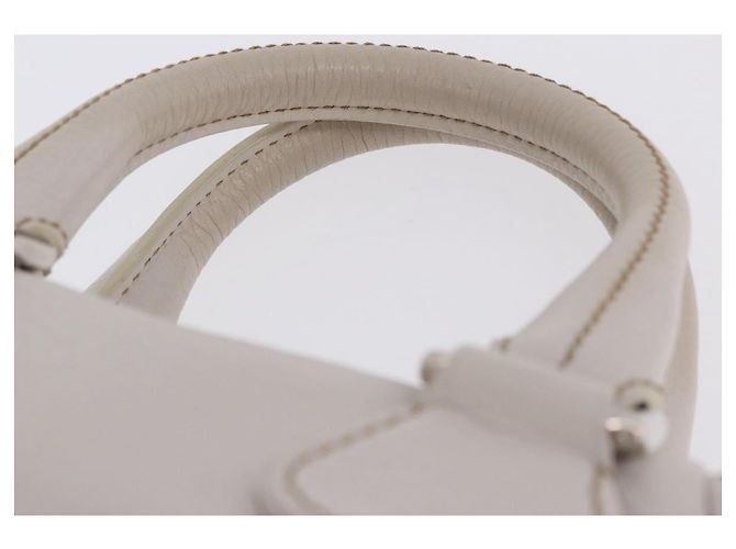 Borsa a mano CHANEL in pelle bianca e argento CC Auth 200073V Bianco - vista 8