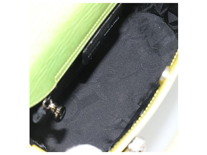 Borsa Salvatore Ferragamo Gancini in pelle 2way Giallo Argento Auth 196351 - vista 11