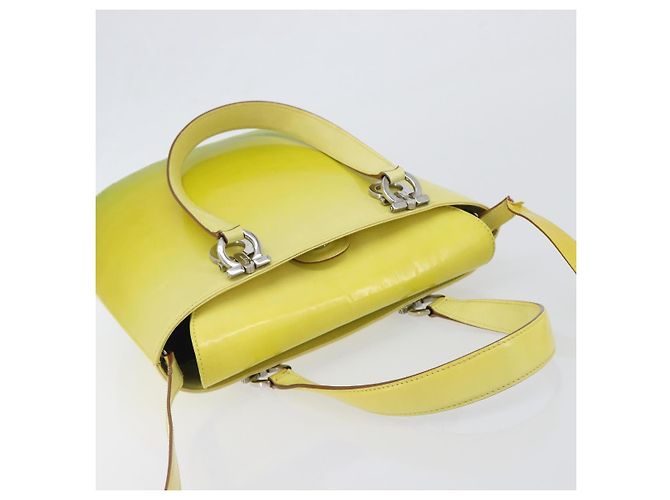 Borsa Salvatore Ferragamo Gancini in pelle 2way Giallo Argento Auth 196351 - vista 6