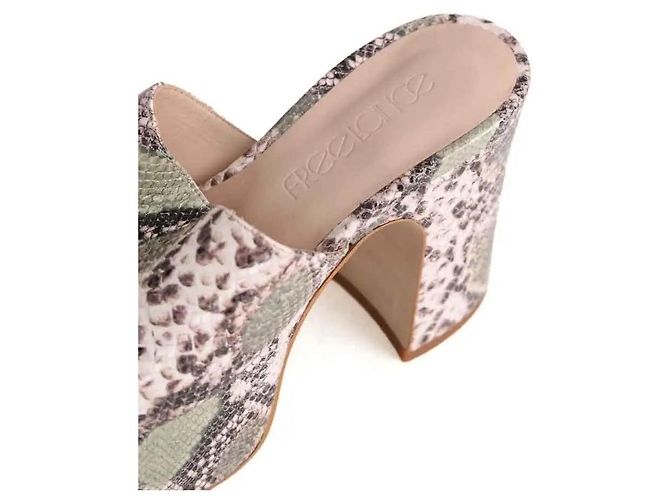 Mules Free Lance in pelle beige - vista 4