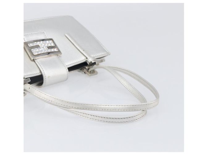 Borsa a mano FENDI Mamma Baguette in pelle argento Auth 199212SAV - vista 7