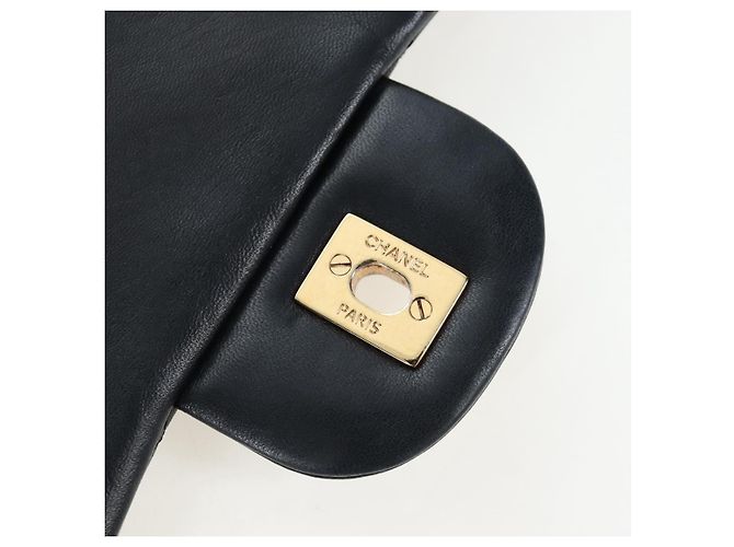 Borsa a tracolla con catena CHANEL Matelasse 34 Double Flap in pelle d'agnello Auth yk20879SAM Nero - vista 10