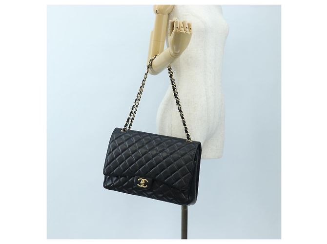 Borsa a tracolla con catena CHANEL Matelasse 34 Double Flap in pelle d'agnello Auth yk20879SAM Nero - vista 29