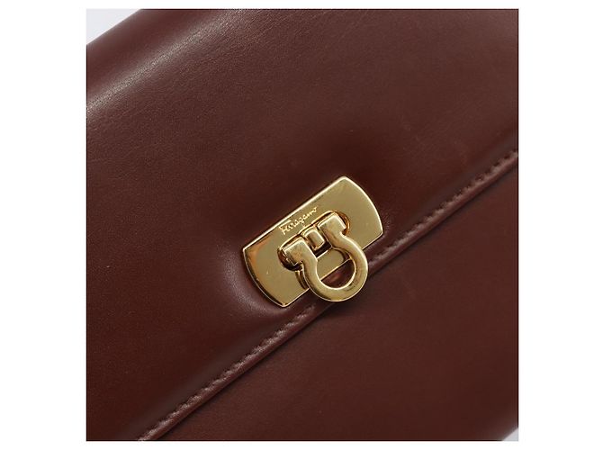 Borsa a pochette Salvatore Ferragamo in pelle marrone e oro Auth 200009 D'oro - vista 9