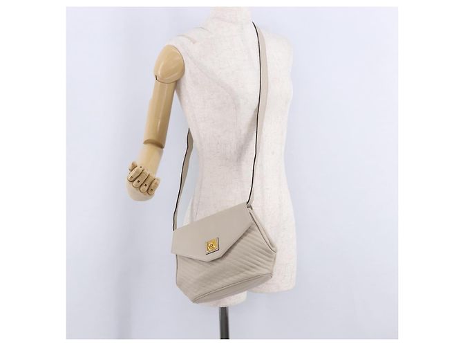 Céline Borsa a tracolla CELINE in pelle beige tono oro Auth 202258A - vista 25