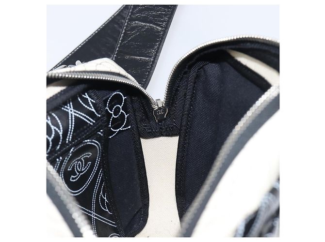 Borsa a tracolla CHANEL COCO Mark Camelia PVC Pelle Nero Bianco CC Auth 200139SAM - vista 20