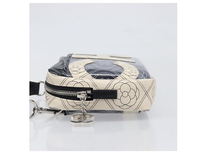 Borsa a tracolla CHANEL COCO Mark Camelia PVC Pelle Nero Bianco CC Auth 200139SAM - vista 4