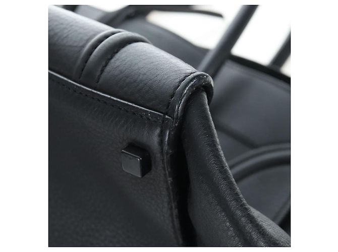 Céline Borsa a mano CELINE Luggage Phantom in pelle nera e oro Auth fm5451M Nero D'oro - vista 16