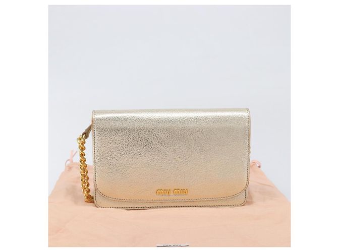Miu Miu Sac à épaule portefeuille à chaîne en cuir doré Auth ka6046V - vue 12