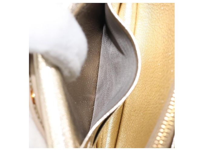 Miu Miu Sac à épaule portefeuille à chaîne en cuir doré Auth ka6046V - vue 25