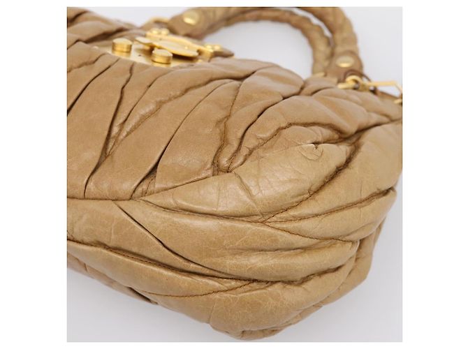 Sac à main Miu Miu Vitellolux Matelassé en cuir 2 voies Marron Ton Or Auth 202111V - vue 15
