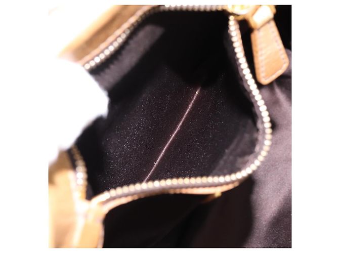 Sac à main Miu Miu Vitellolux Matelassé en cuir 2 voies Marron Ton Or Auth 202111V - vue 23