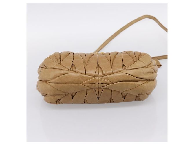 Sac à main Miu Miu Vitellolux Matelassé en cuir 2 voies Marron Ton Or Auth 202111V - vue 5
