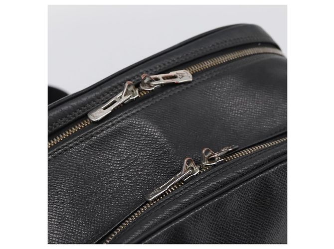 Borsa a tracolla LOUIS VUITTON Taiga Reporter PM Ardoise M30152 LV Auth ka6020 Grigio - vista 10