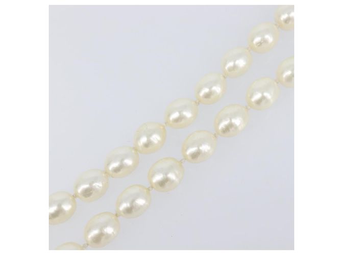 Collar de perlas CHANEL metal Gold White CC Auth bs37053V Blanco Dorado - vista 6