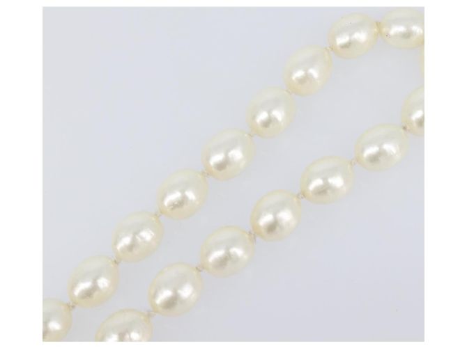 Collar de perlas CHANEL metal Gold White CC Auth bs37053V Blanco Dorado - vista 7