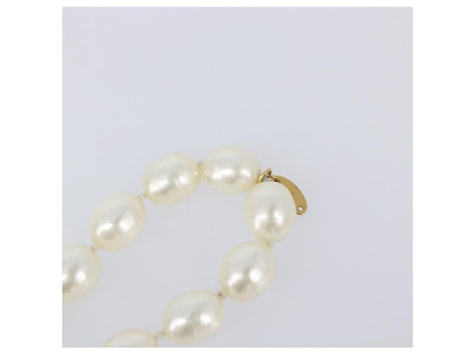 Collar de perlas CHANEL metal Gold White CC Auth bs37053V Blanco Dorado - vista 8
